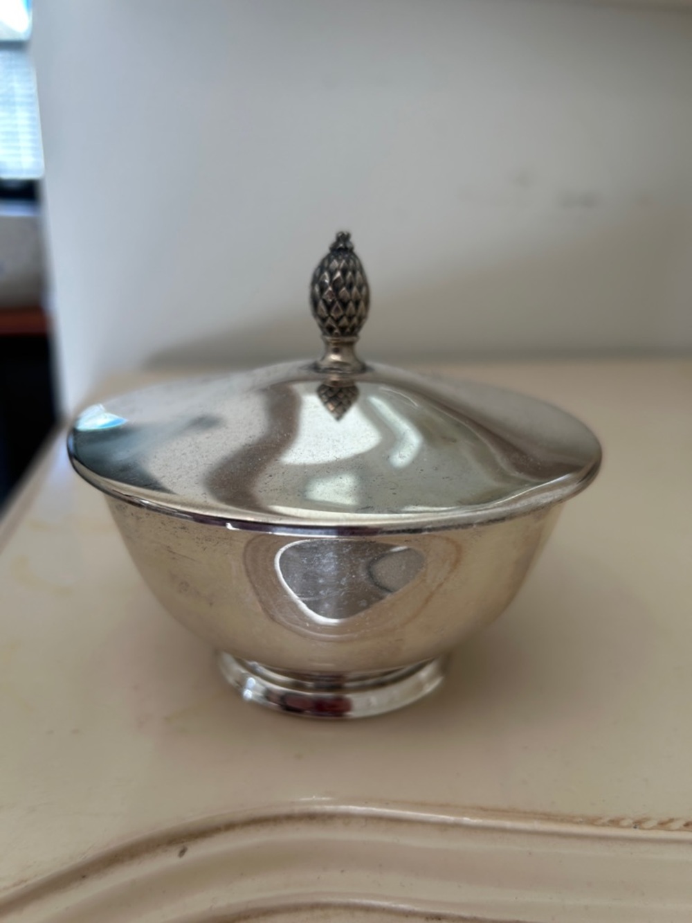 VINTAGE PAUL REVERE REPRODUCTION ONEIDA SILVERSMITHS Bowl with lid